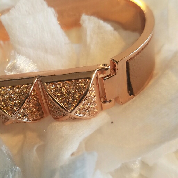 Michael kors bangle - Picture 7 of 7